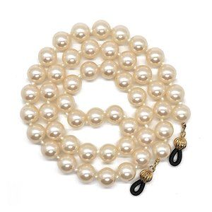 Pearl Sunglass Strap